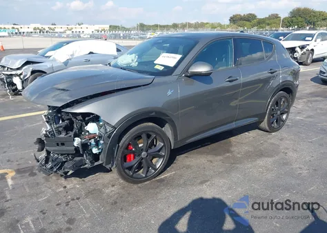 2024 Dodge Hornet R/T Plus Eawd z USA, uszkodzony, nr VIN ZACPDFDW7R3A29062